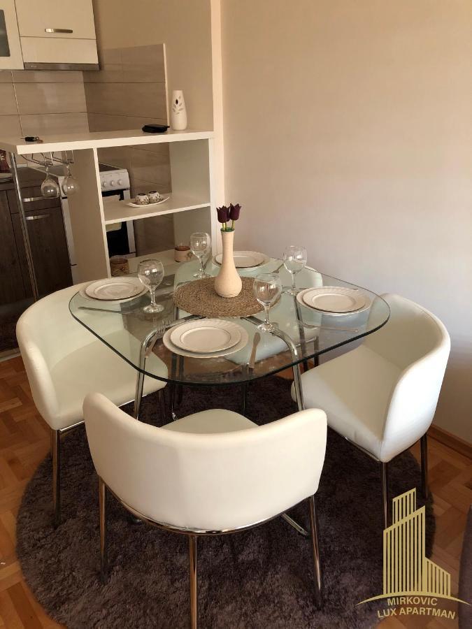 Mirkovic Lux Apartman Ниш Экстерьер фото
